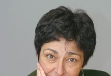 ПЪРВО ПРОГРАМИТЕ – ПОСЛЕ УЧЕБНИЦИТЕ